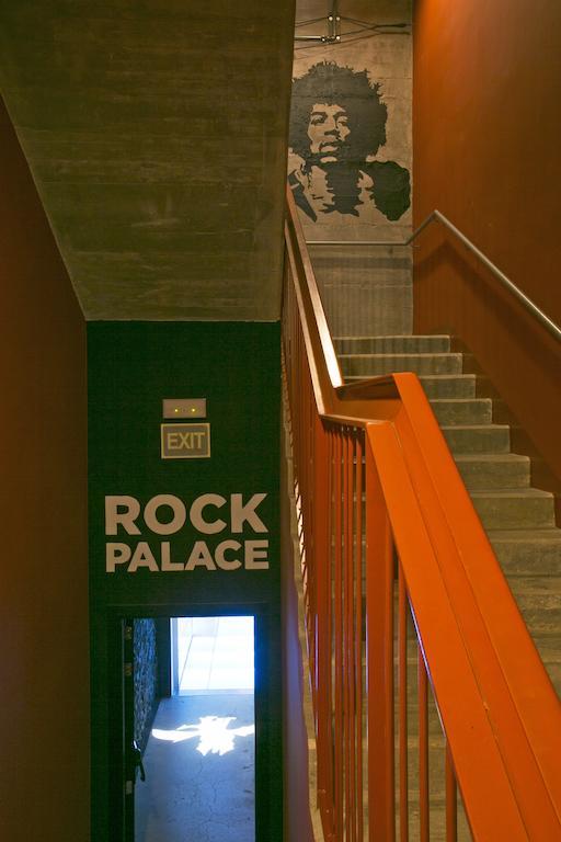 Sant Jordi Hostels Rock Palace Barcelona Exterior photo