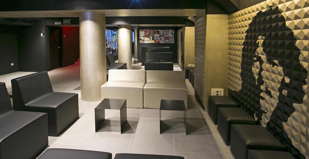 Sant Jordi Hostels Rock Palace Barcelona Exterior photo